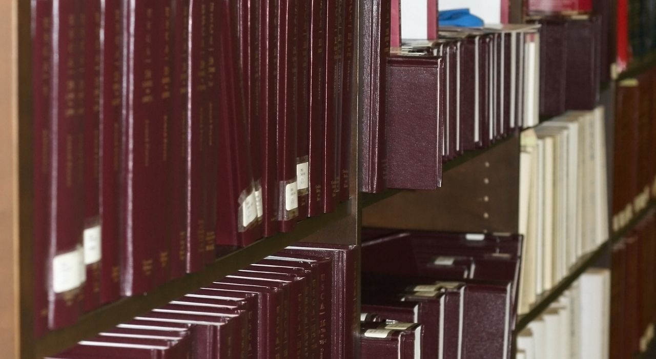 Cuál es la ley de archivo en Colombia y cómo aplicarla